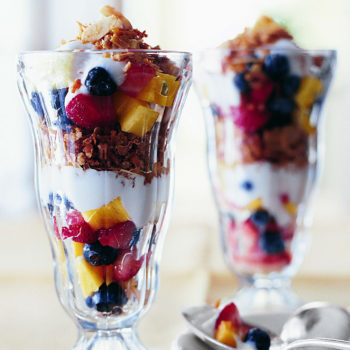 Breakfast Fruit Crunch