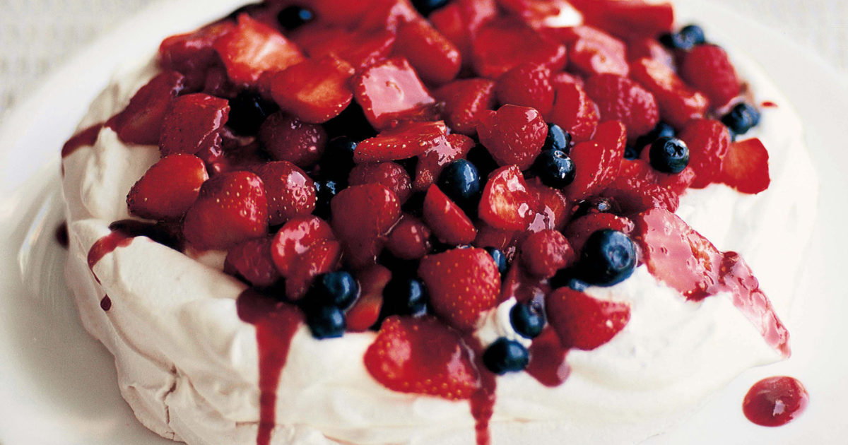 Mixed Berry Pavlova