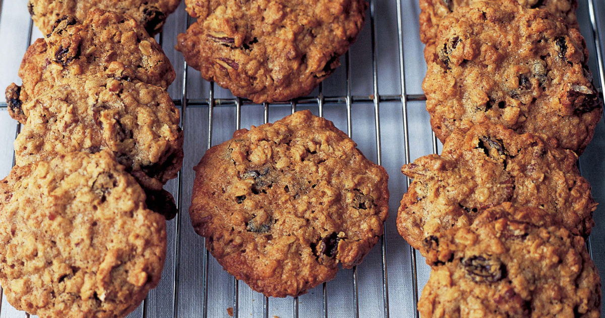 Raisin Pecan Oatmeal Cookies